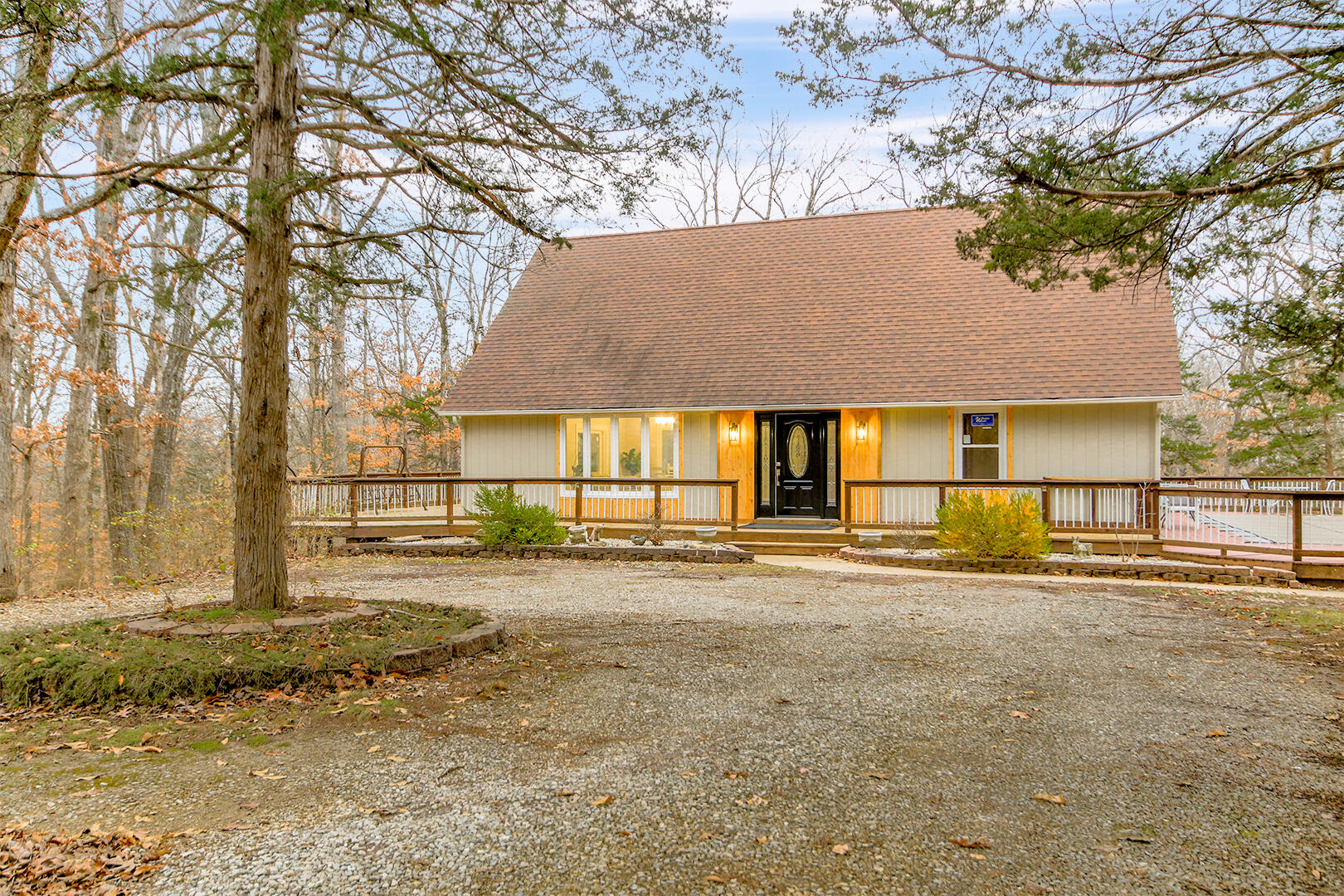 HARTSBURG, Missouri, 65039, United States, 5 Bedrooms Bedrooms, ,3 BathroomsBathrooms,Residential,For Sale,2049176