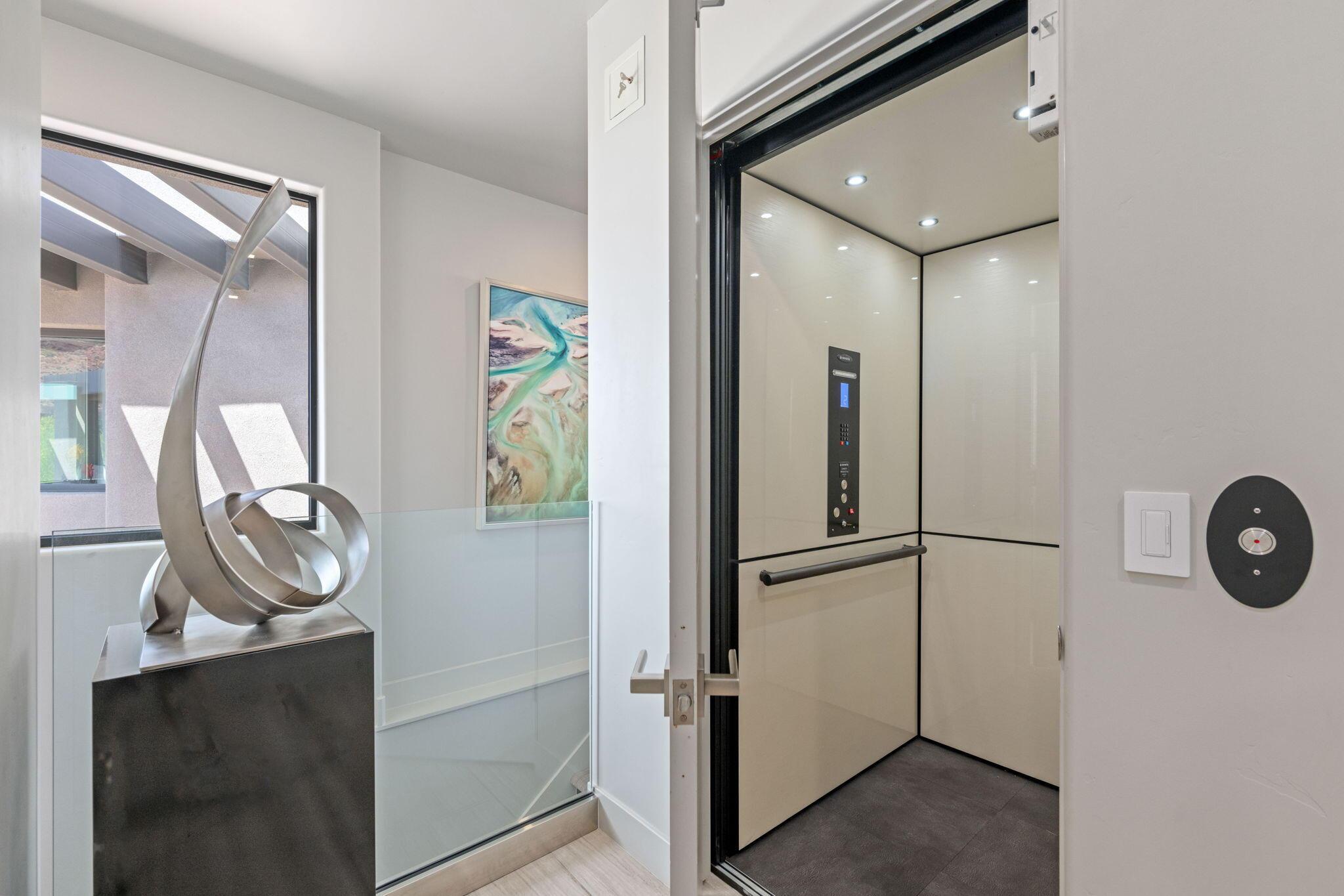 St George, Utah, 84770, United States, 4 Bedrooms Bedrooms, ,4 BathroomsBathrooms,Residential,For Sale,1974268