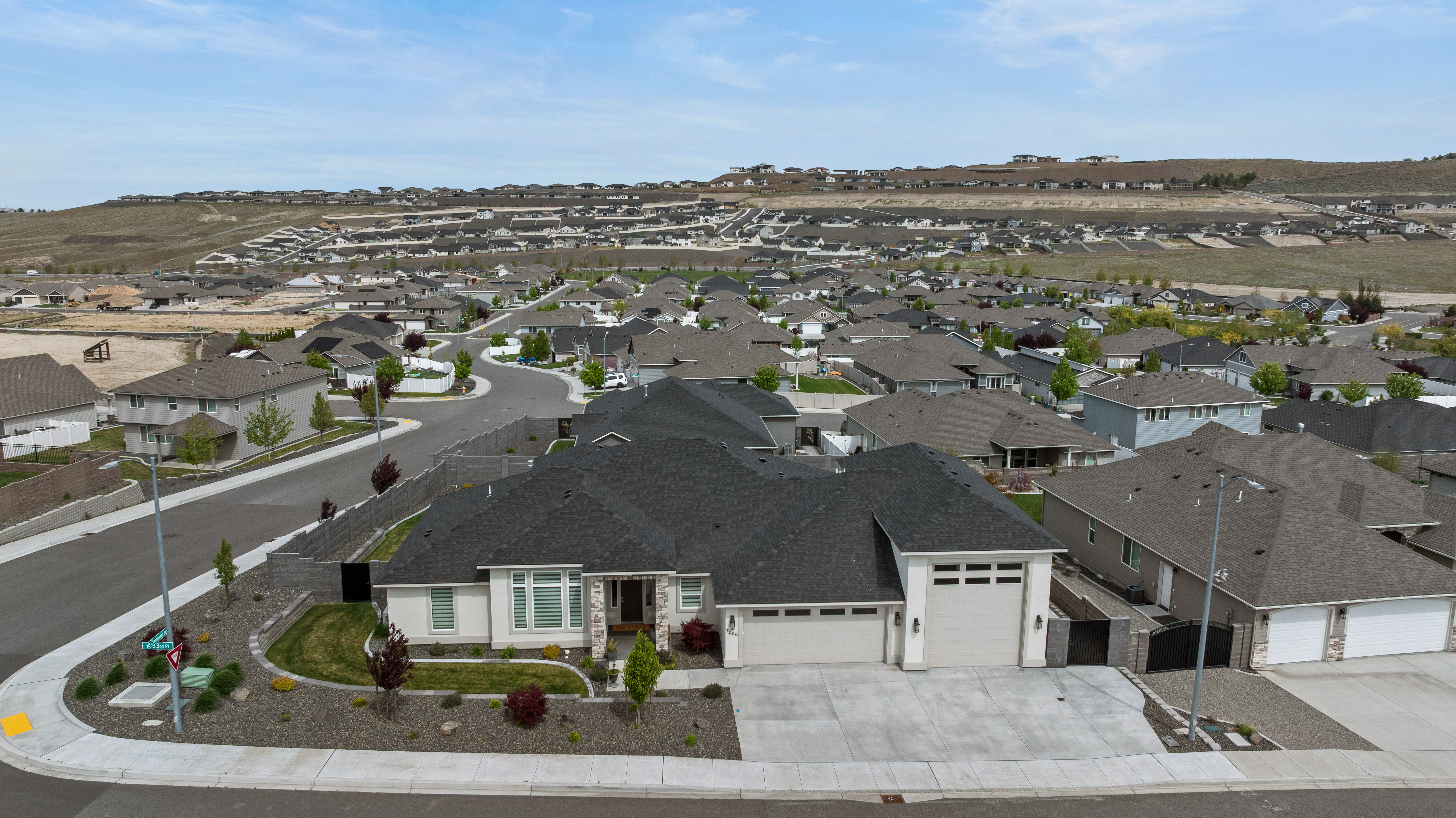  Large Corner Lot-Views-RV Bay-Room for a pool - 物件實景