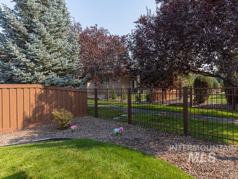 5854 N Rosa Springs Ave., Meridian, Idaho, 83646, United States, 4 Bedrooms Bedrooms, ,Residential,For Sale,5854 N Rosa Springs Ave.,1625411