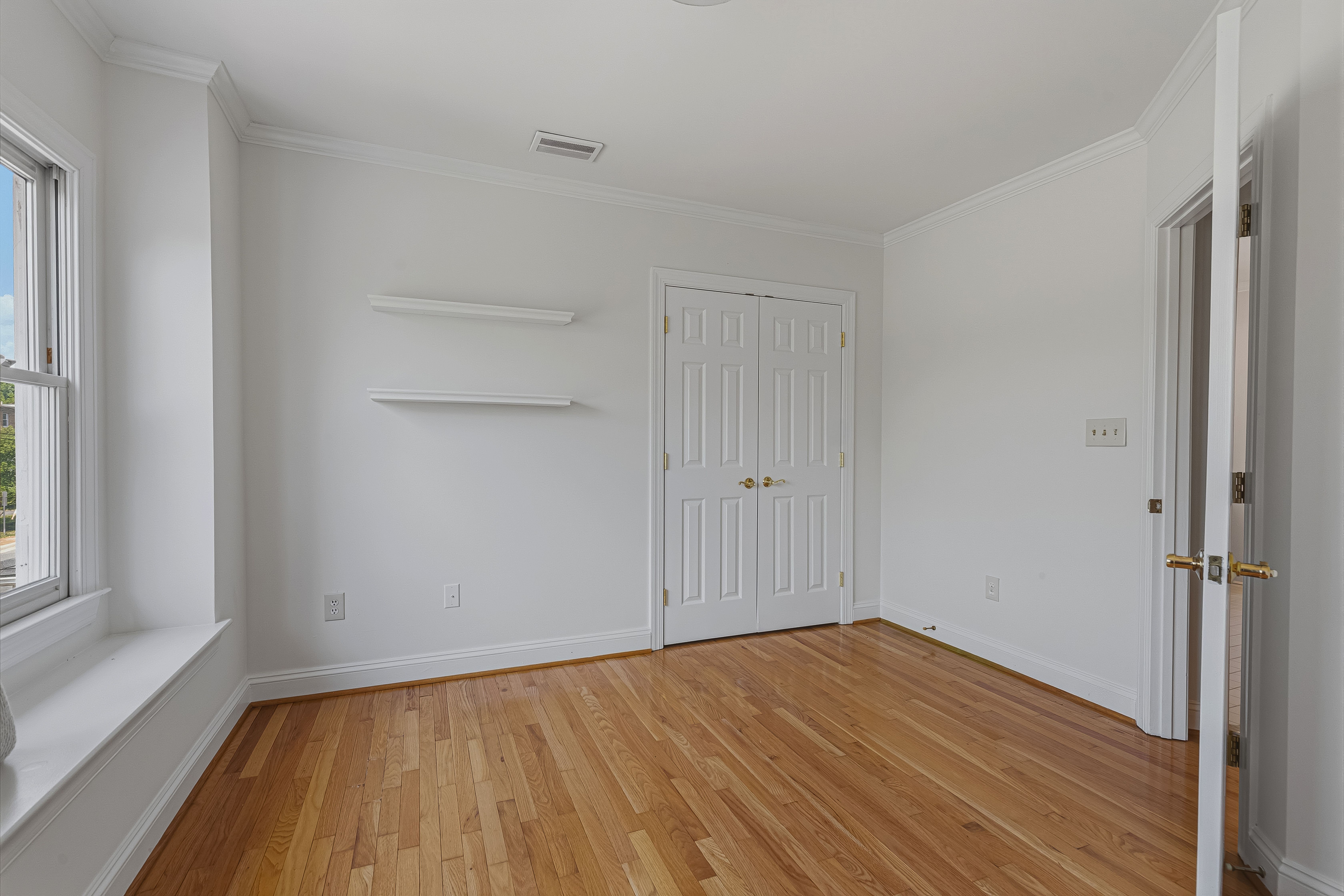  106 Harrison Street Northeast, Leesburg, VA 20176 - 物件實景