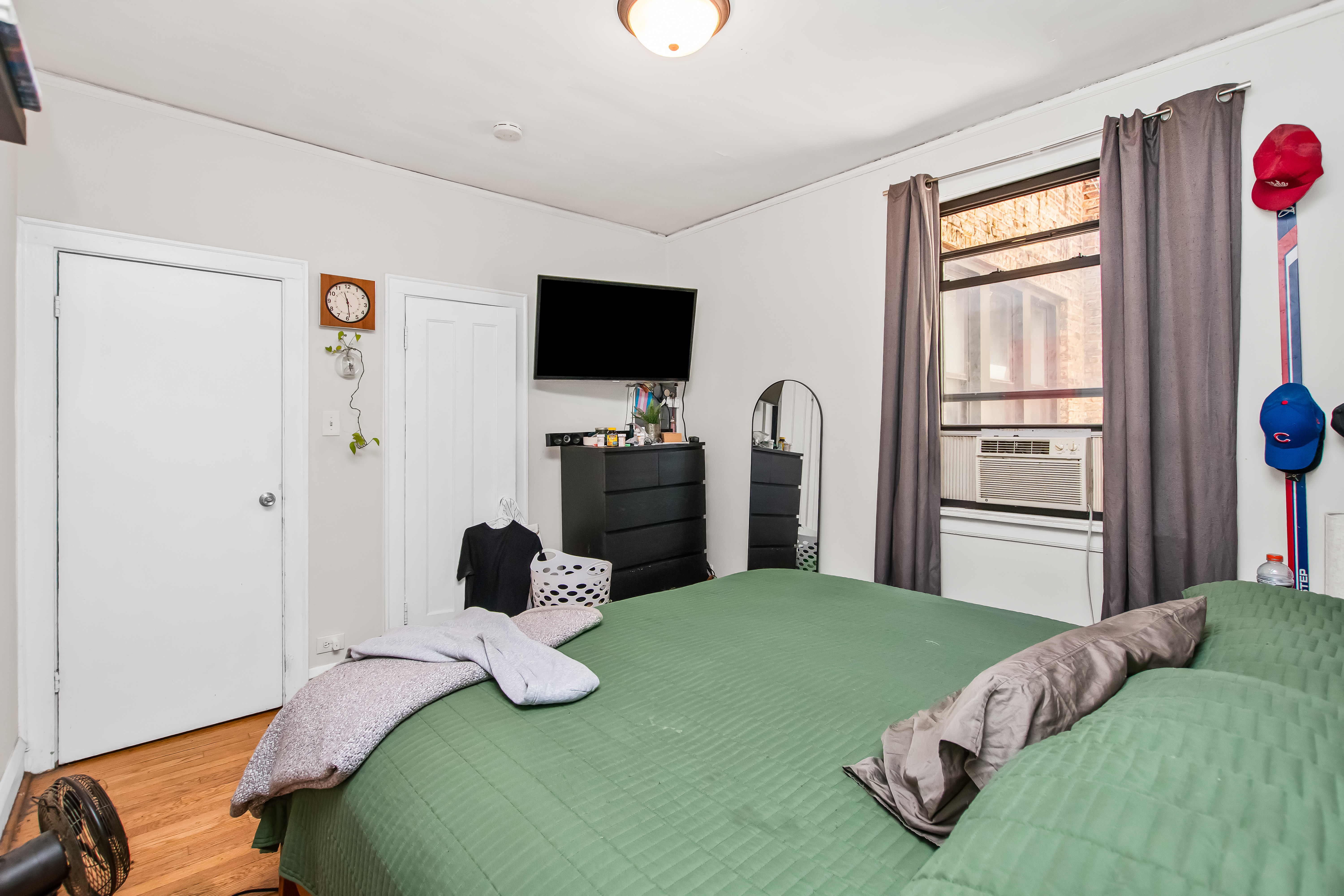  Rare Mixed-use Investment Opportunity in the Heart of Lakeview - 物件實景