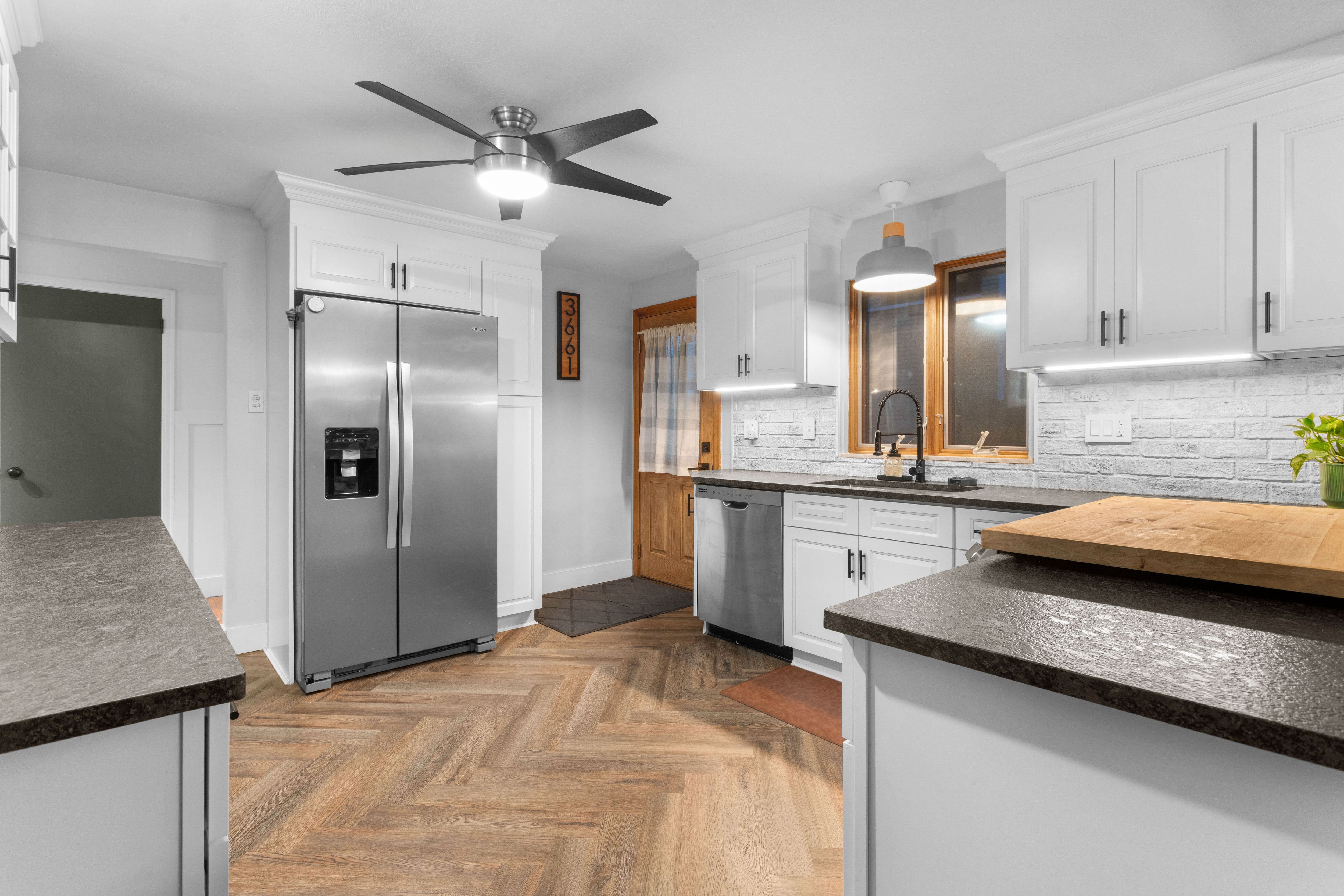  1260 Laurel Hill Drive, West Homestead, PA 15120 - 物件實景