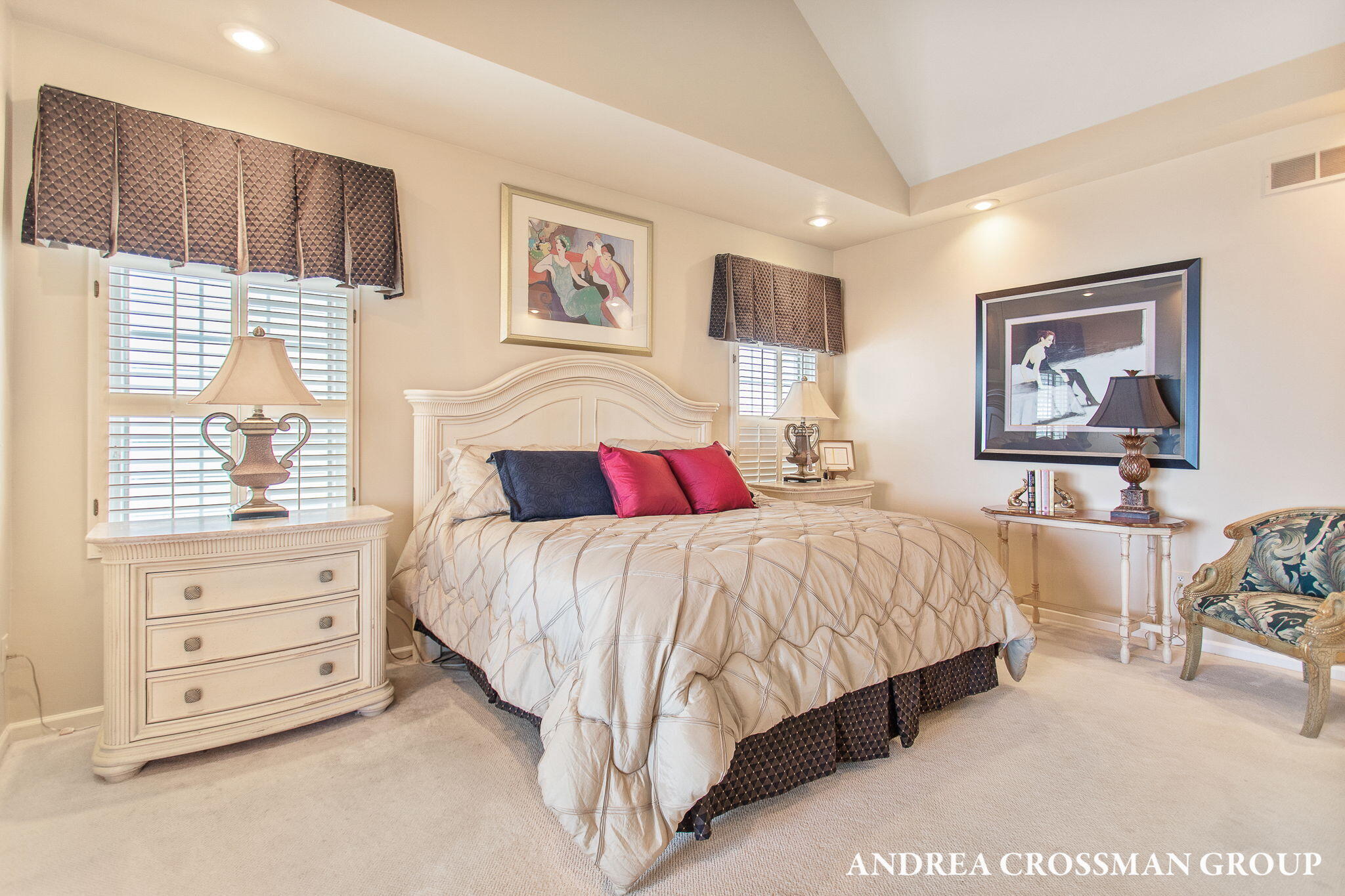 St. Joseph, Michigan, 49085, United States, 4 Bedrooms Bedrooms, ,4 BathroomsBathrooms,Residential,For Sale,1960959