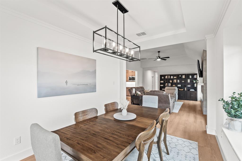 Rowlett, Texas, 75089, United States, 4 Bedrooms Bedrooms, ,3 BathroomsBathrooms,Residential,For Sale,1971322