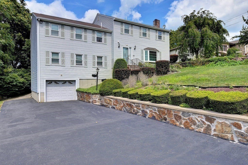 20 Fairview St, Quincy, Massachusetts, 02169, United States, 5 Bedrooms Bedrooms, ,4 BathroomsBathrooms,Residential,For Sale,20 Fairview St,1010542