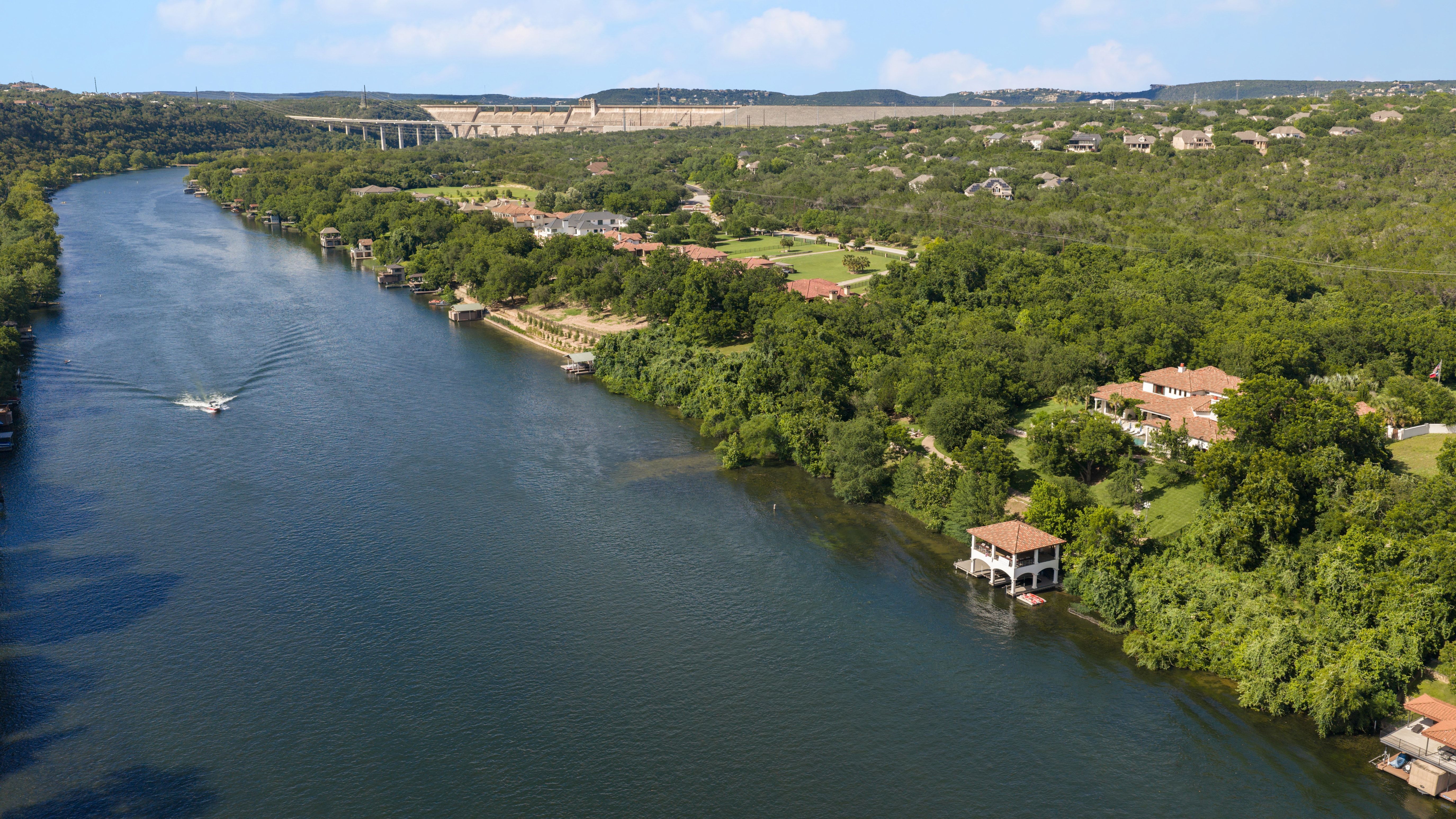  Butterfly Beach on Lake Austin - 物件實景