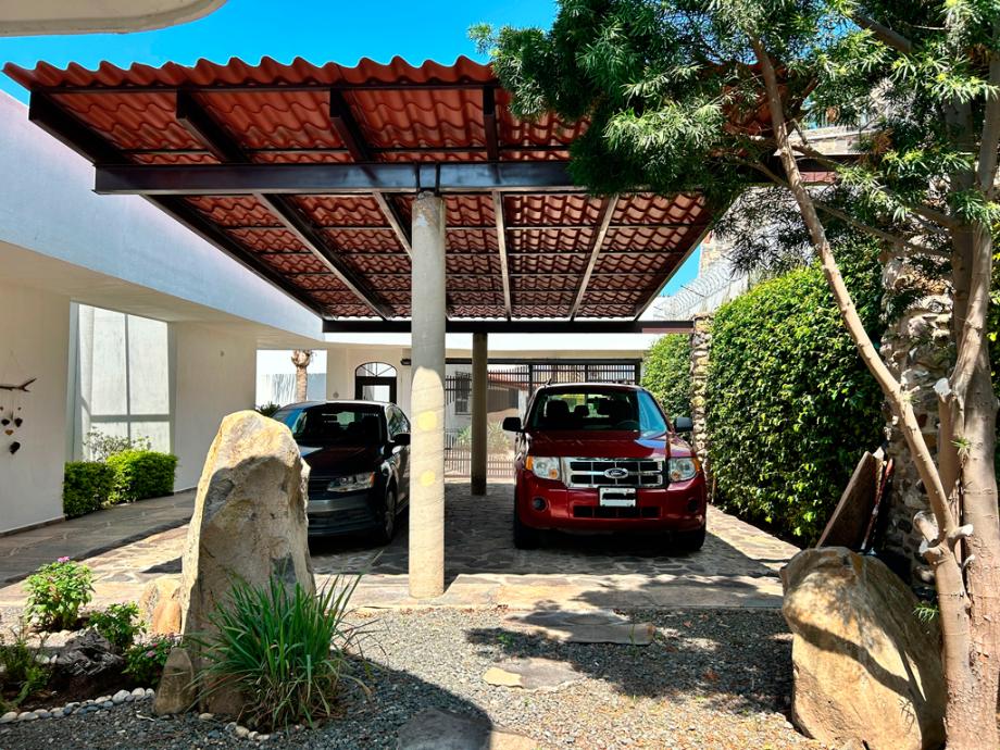 Priv. Mazatlan, Chapala, Jalisco, 45907, Mexico, 5 Bedrooms Bedrooms, ,4 BathroomsBathrooms,Residential,For Sale,Priv. Mazatlan,1626257