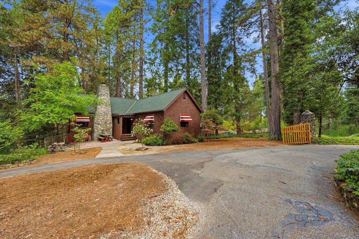 Nevada City, California, 95959, United States, 3 Bedrooms Bedrooms, ,2 BathroomsBathrooms,Residential,For Sale,2037300