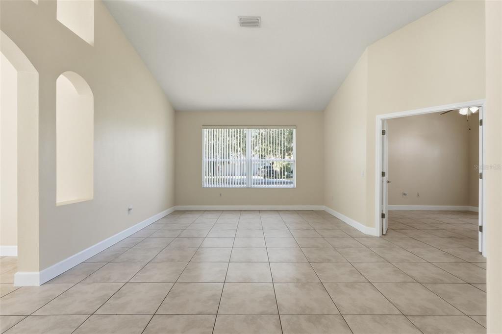 Tampa, Florida, 33635, United States, 4 Bedrooms Bedrooms, ,3 BathroomsBathrooms,Residential,For Sale,1988639