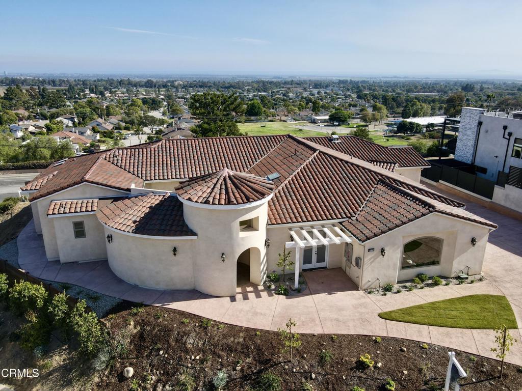 Ventura, California, 93003, United States, 4 Bedrooms Bedrooms, ,4 BathroomsBathrooms,Residential,For Sale,1912108