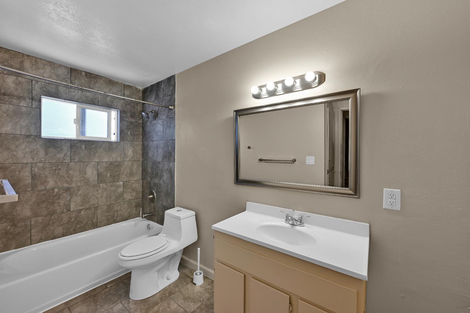 Sacramento, California, 95841, United States, ,Residential,For Sale,1898256