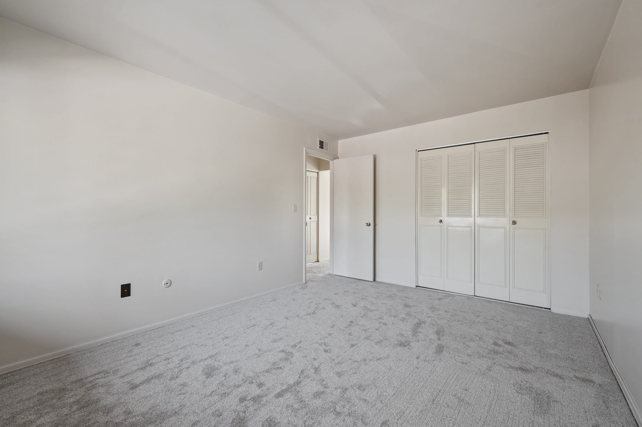  8179 Ohio River Boulevard #36, Emsworth, PA 15202 - 物件實景