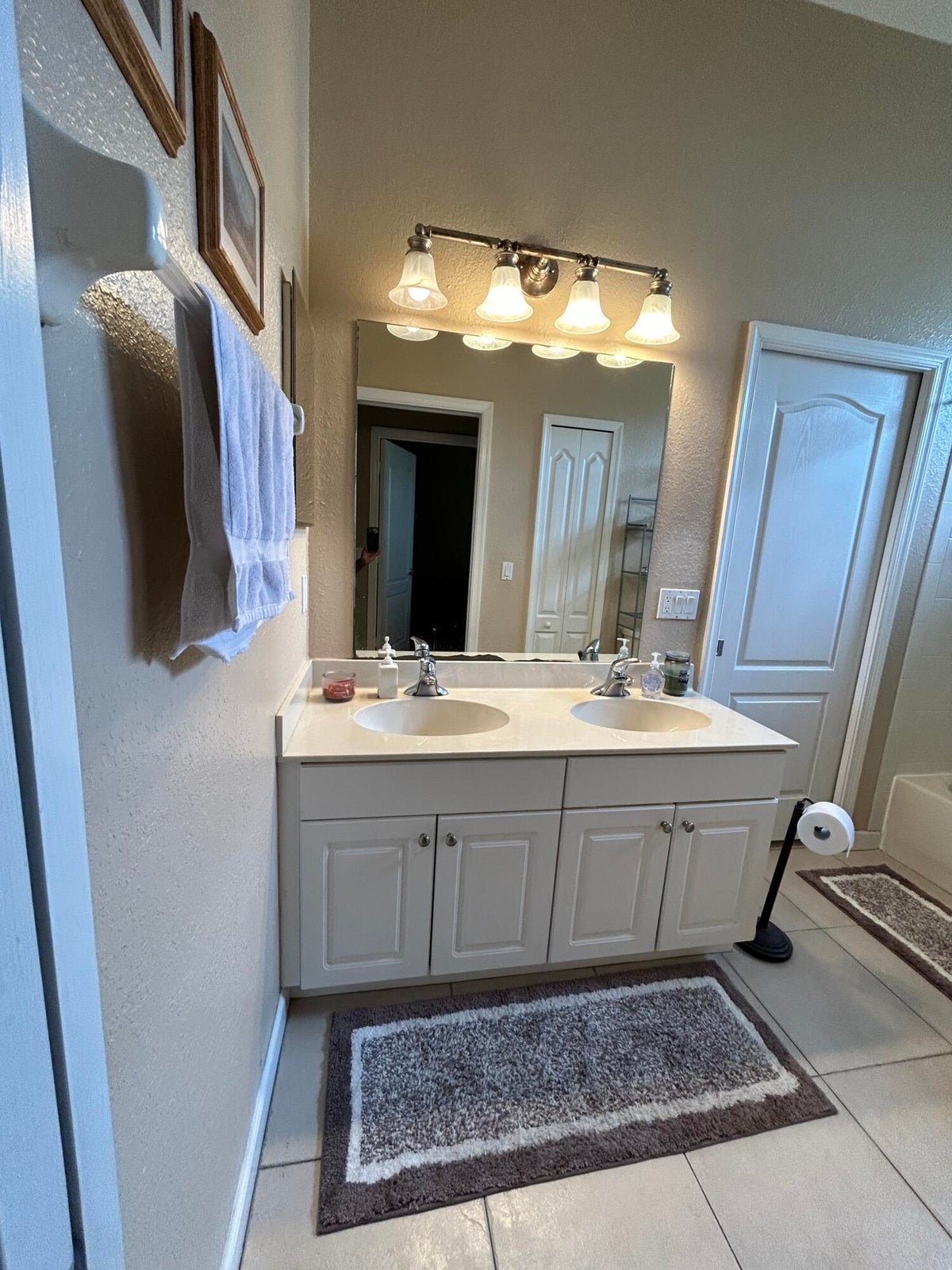 Port Saint Lucie, Florida, 34952, United States, 5 Bedrooms Bedrooms, ,3 BathroomsBathrooms,Residential,For Sale,1935431