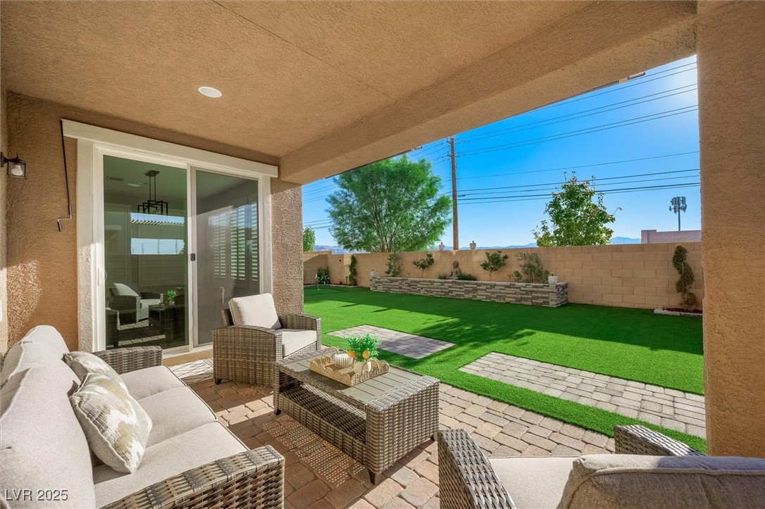 Las Vegas, Nevada, 89183, United States, 4 Bedrooms Bedrooms, ,3 BathroomsBathrooms,Residential,For Sale,1908319