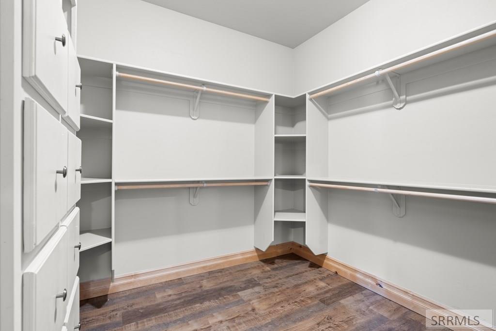 IDAHO FALLS, Idaho, 83401, United States, 6 Bedrooms Bedrooms, ,3 BathroomsBathrooms,Residential,For Sale,2006339