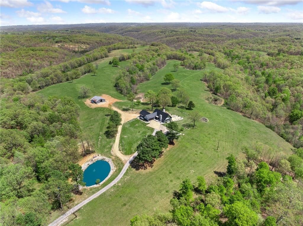 Harrison, Arkansas, 72601, United States, 4 Bedrooms Bedrooms, ,4 BathroomsBathrooms,Residential,For Sale,1993048