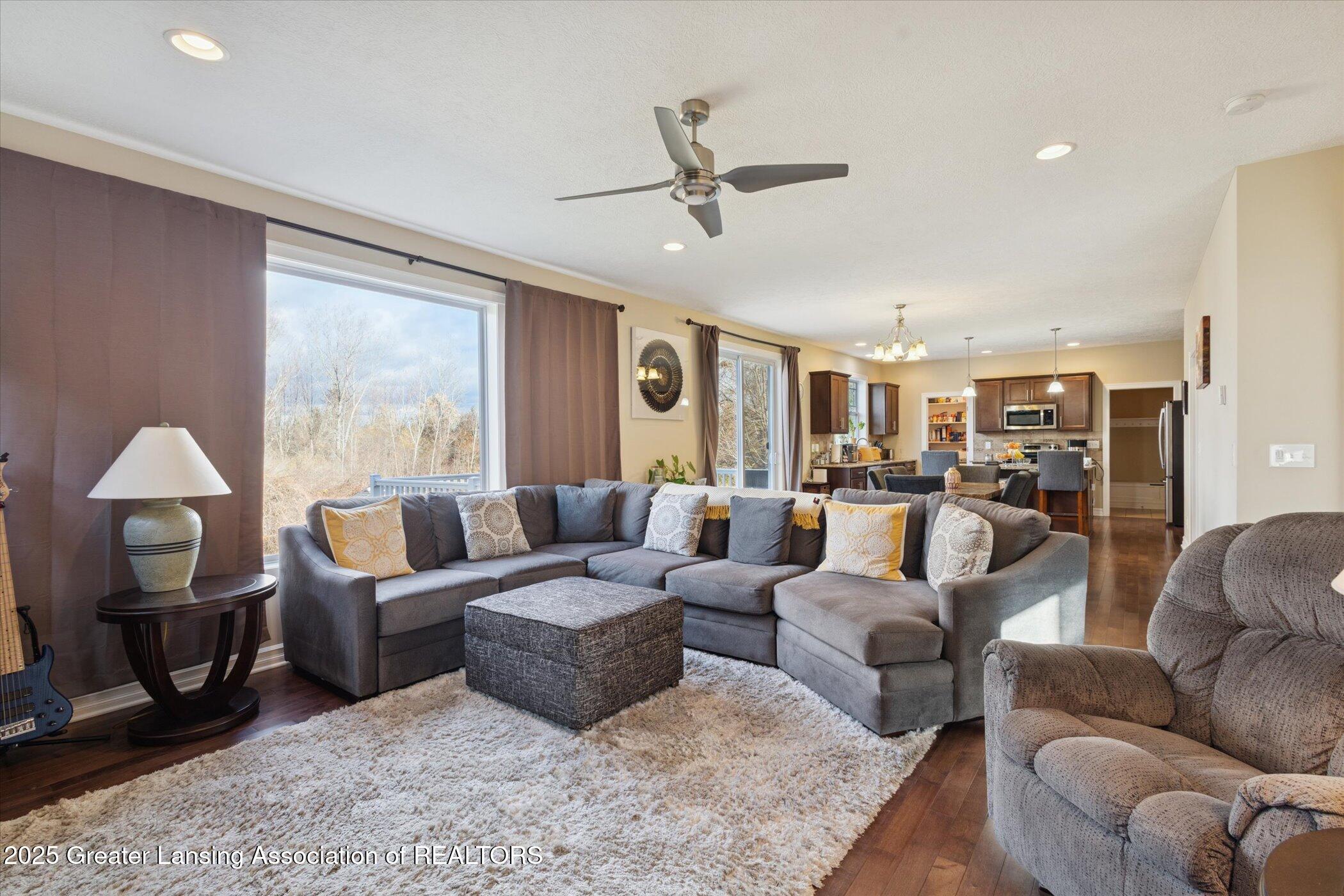 Okemos, Michigan, 48864, United States, 4 Bedrooms Bedrooms, ,4 BathroomsBathrooms,Residential,For Sale,1992112