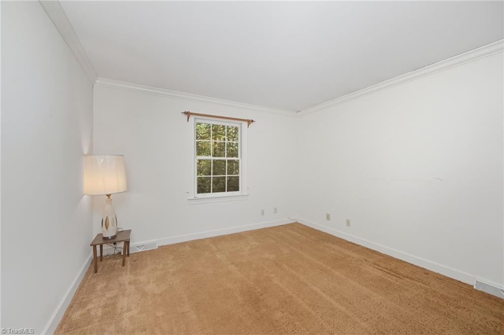 Winston-Salem, North Carolina, 27106, United States, 4 Bedrooms Bedrooms, ,3 BathroomsBathrooms,Residential,For Sale,1970256