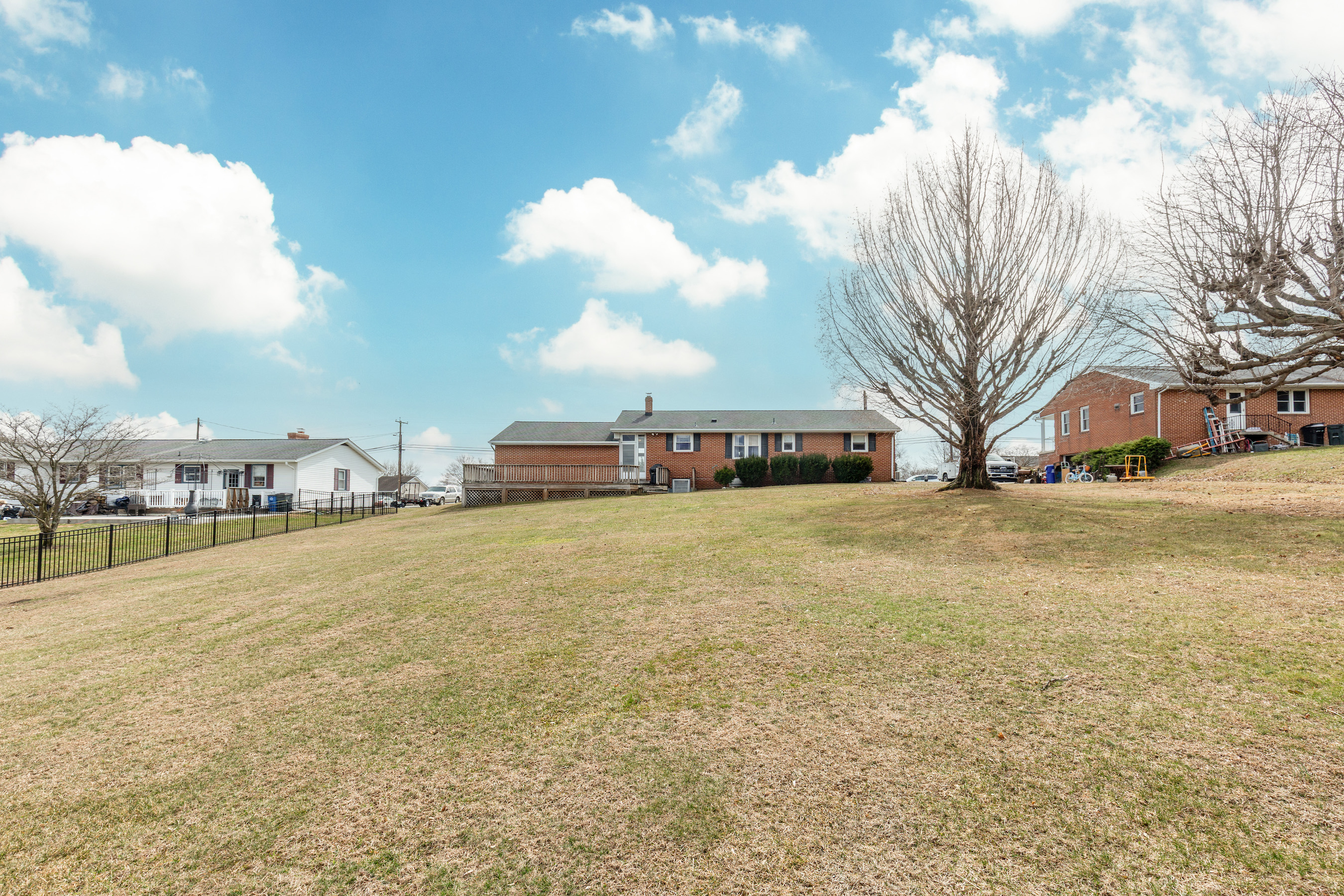  MANCHESTER ELECTION DISTRICT - 物件實景