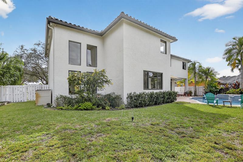 Miramar, Florida, 33027, United States, 5 Bedrooms Bedrooms, ,3 BathroomsBathrooms,Residential,For Sale,1987631