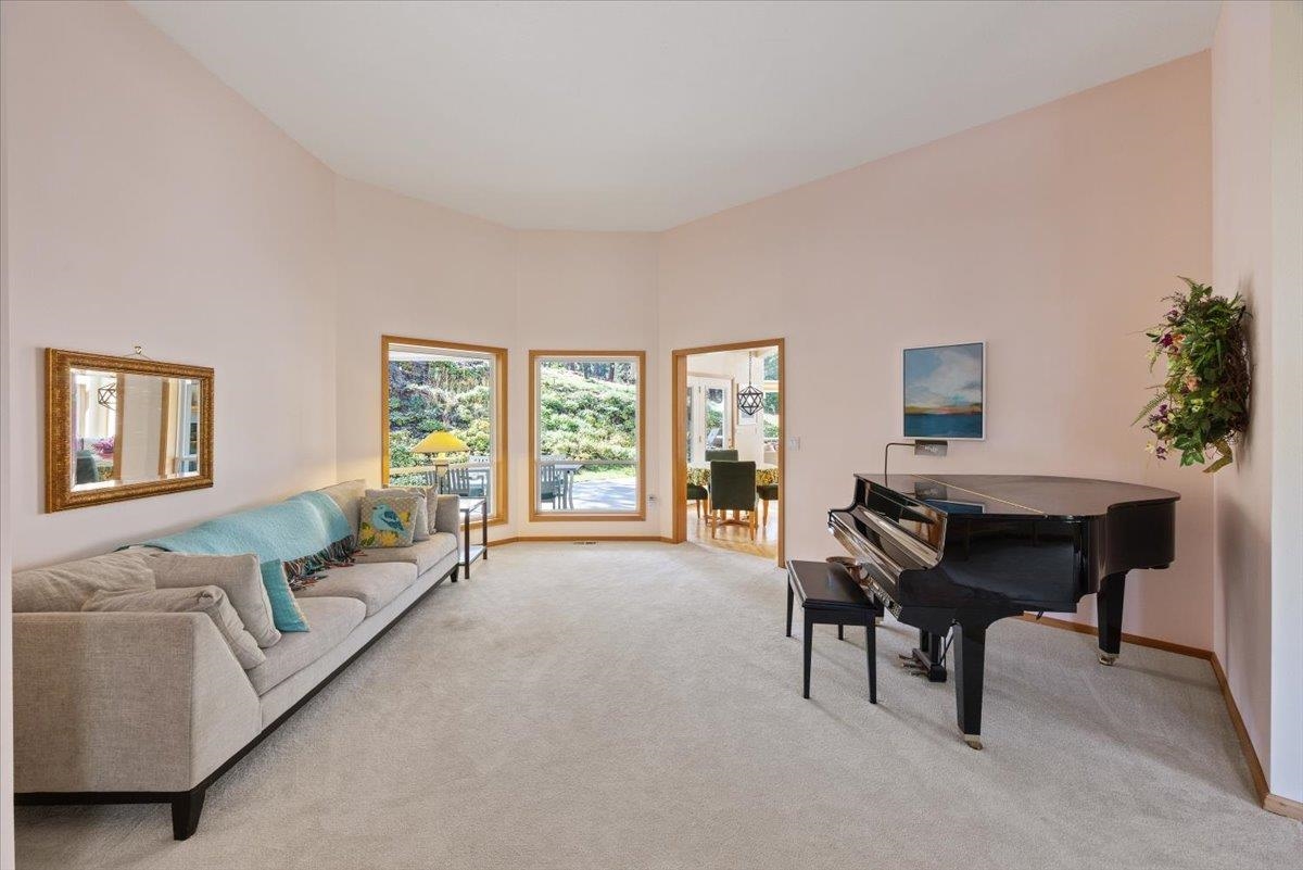 Veradale, Washington, 99037, United States, 4 Bedrooms Bedrooms, ,4 BathroomsBathrooms,Residential,For Sale,1840066