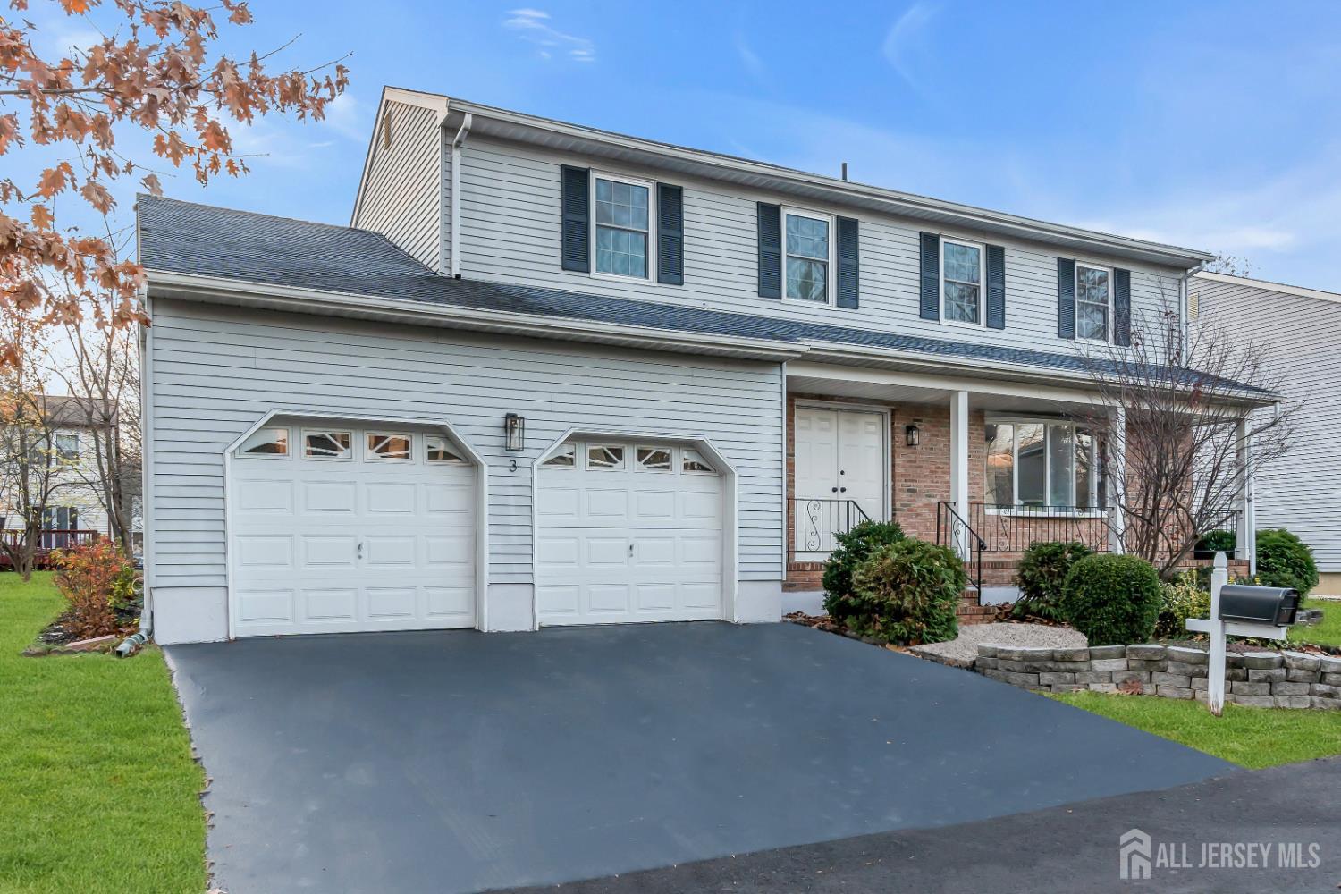 East Brunswick, New Jersey, 08816, United States, 3 Bedrooms Bedrooms, ,3 BathroomsBathrooms,Residential,For Sale,2001983