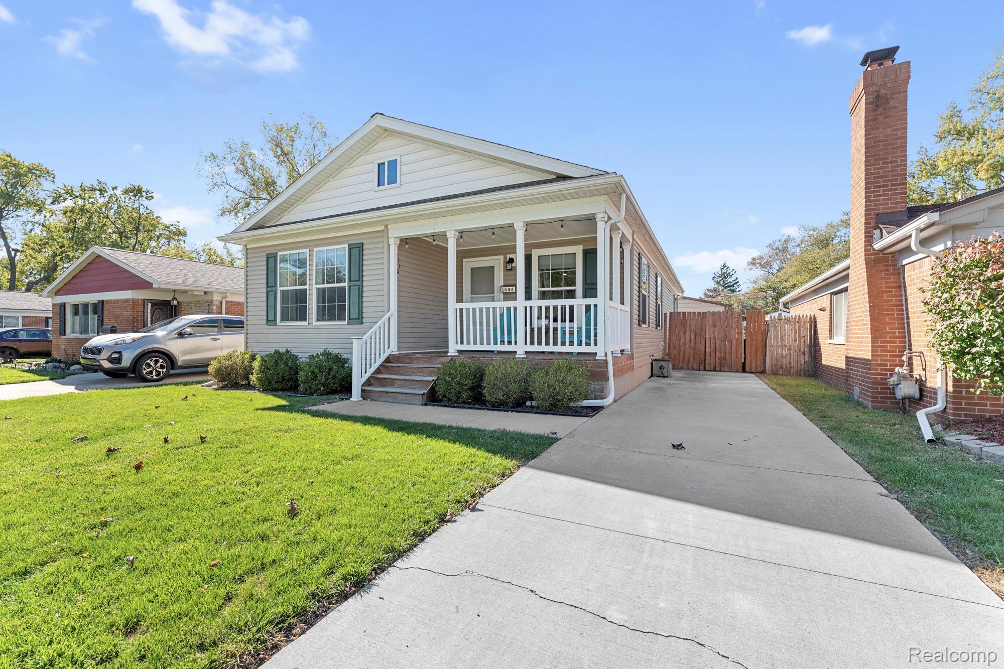 Balfour Ave, Allen Park, MI 48101 #1