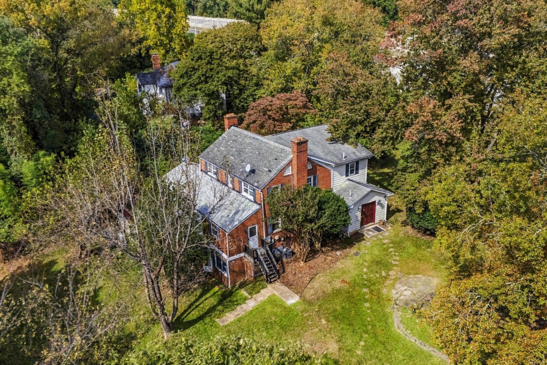  1295 Colvin Forest Drive, Vienna, VA, 22182 - 物件實景