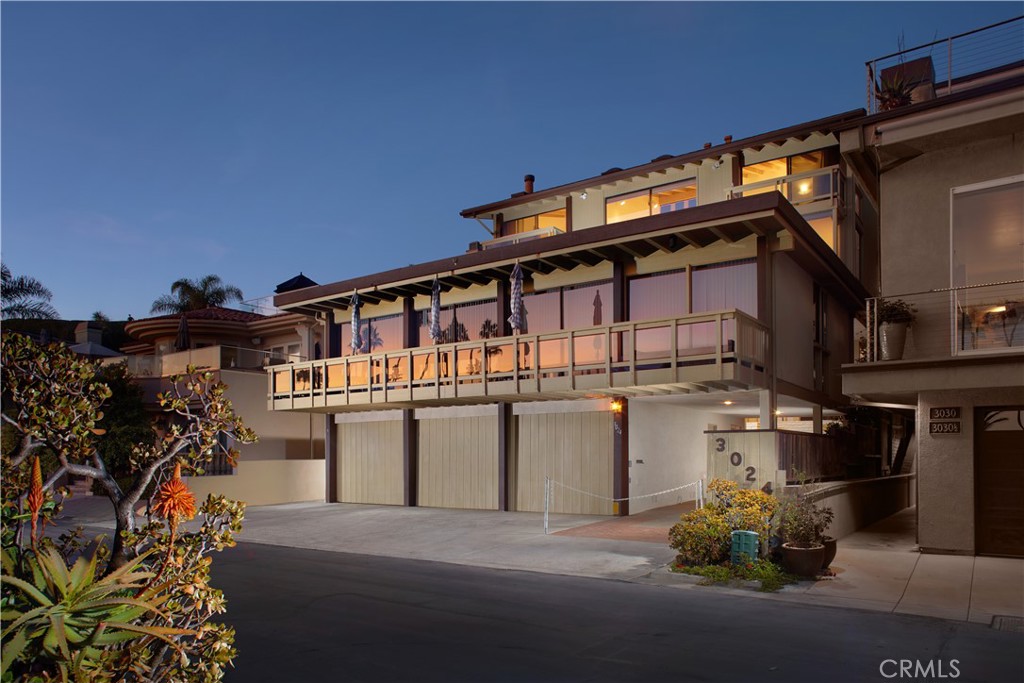 3024 Breakers Drive, Corona del Mar, California, 92625, United States, 7 Bedrooms Bedrooms, ,6 BathroomsBathrooms,Residential,For Sale,3024 Breakers Drive,1681016