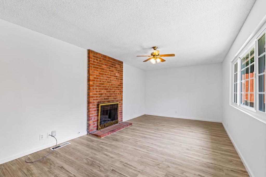 Watsonville, California, 95076, United States, 3 Bedrooms Bedrooms, ,2 BathroomsBathrooms,Residential,For Sale,1976793