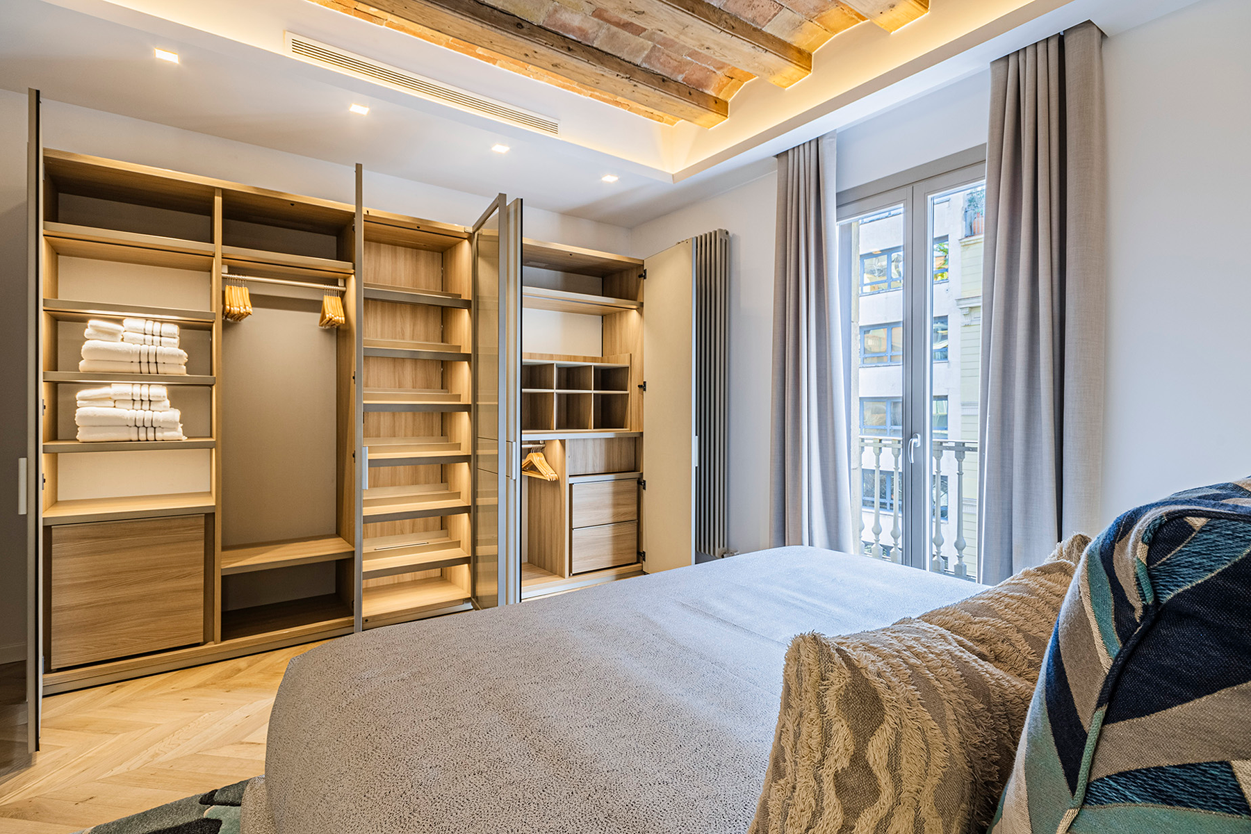  Extraordinary apartment in the heart of the Eixample district - 物件實景