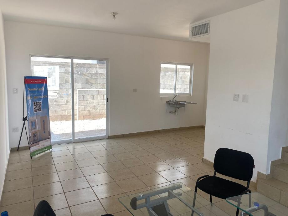 Torreón, Coahuila de Zaragoza, 27073, Mexico, 3 Bedrooms Bedrooms, ,1 BathroomBathrooms,Residential,For Sale,1990932