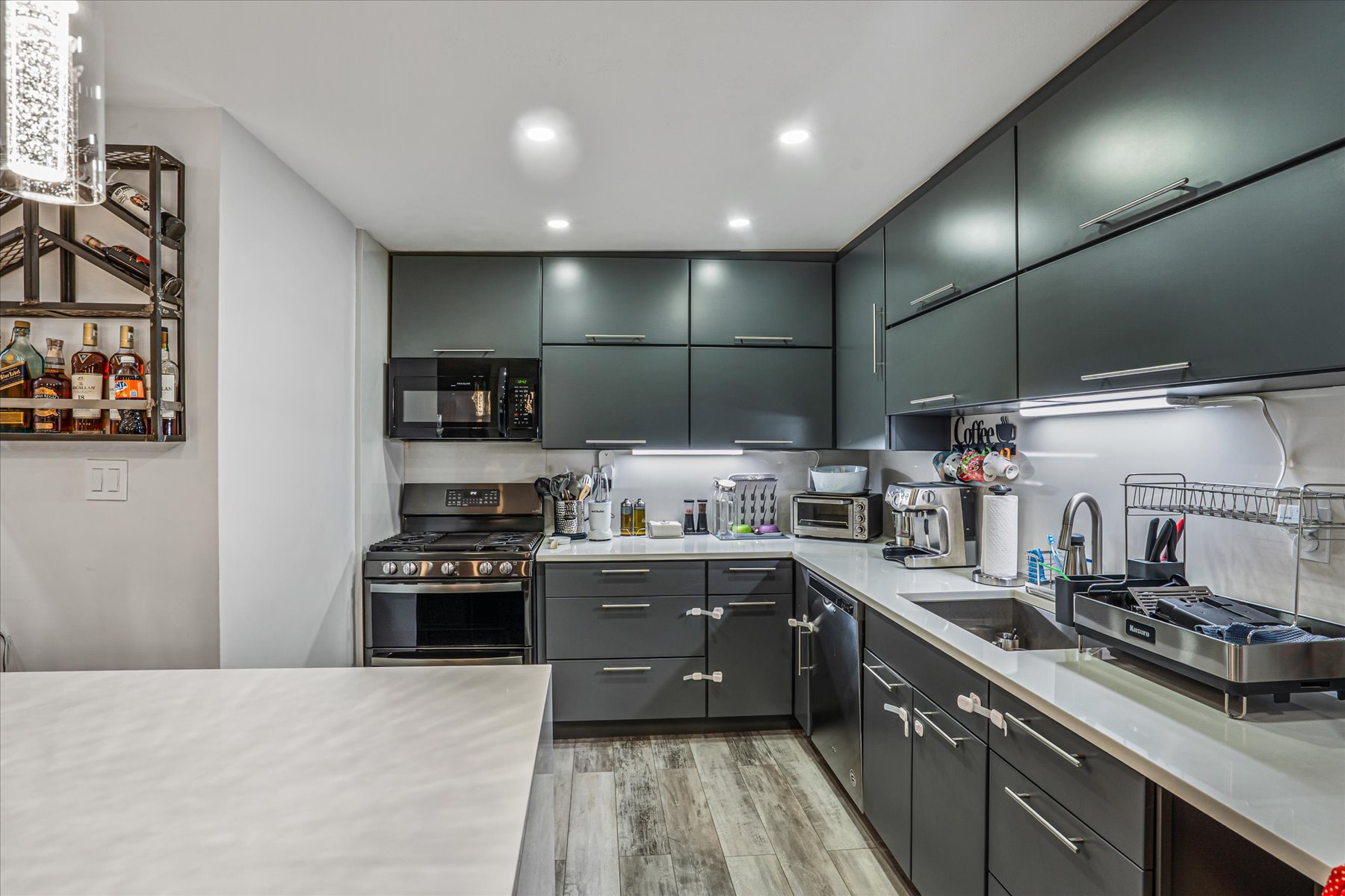  51-03 97th Street, Corona, NY, 11368 - 物件實景