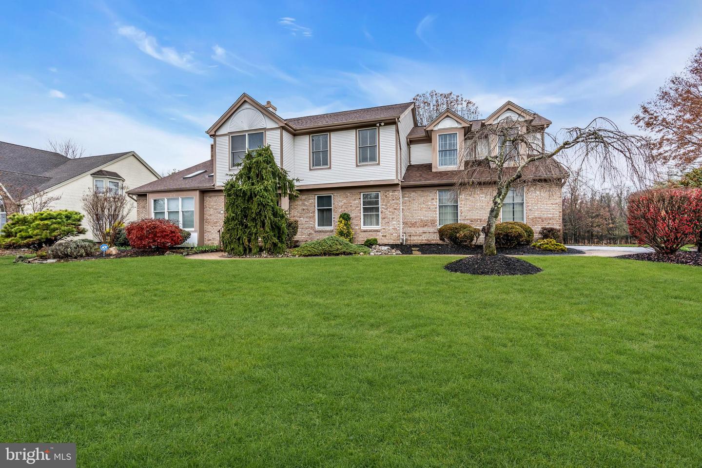 Princeton Junction, New Jersey, 08550, United States, 4 Bedrooms Bedrooms, ,4 BathroomsBathrooms,Residential,For Sale,2003201