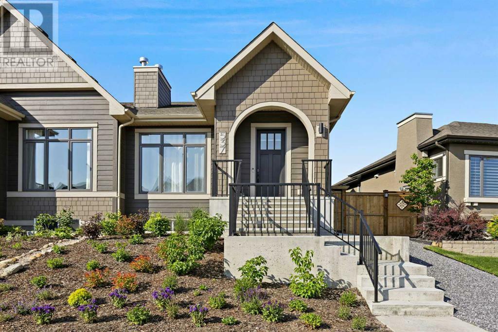 CALGARY, Alberta, T3M 2Z6, CA, 3 Bedrooms Bedrooms, ,2 BathroomsBathrooms,Residential,For Sale,1867473