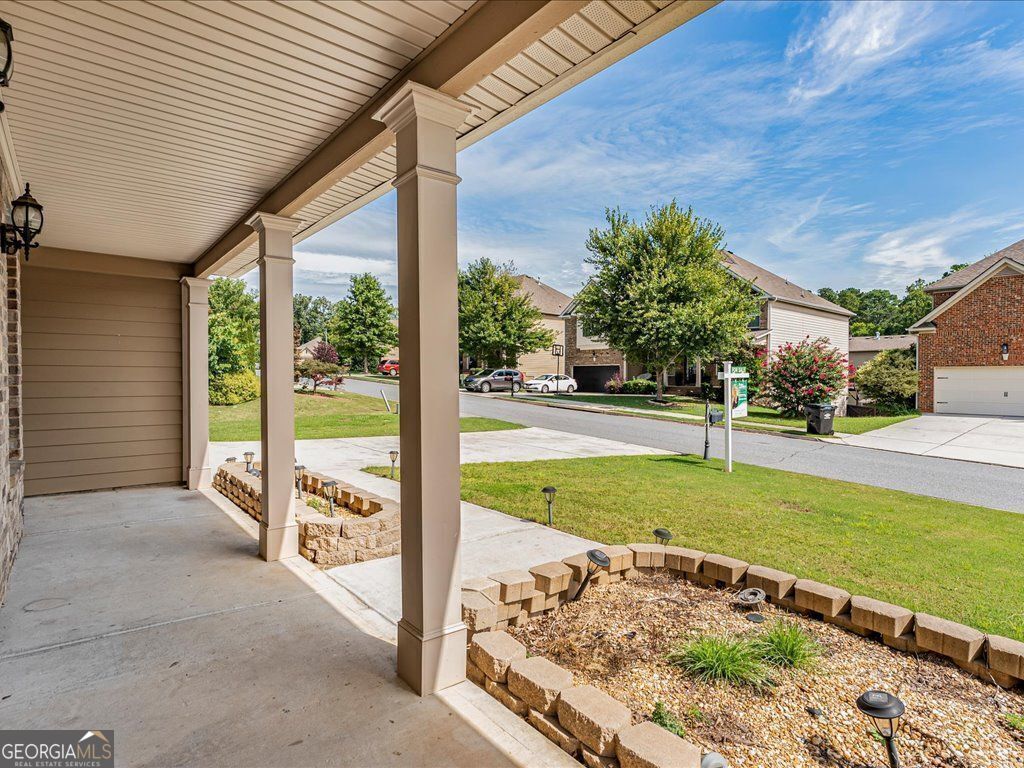 Acworth, Georgia, 30101, United States, 7 Bedrooms Bedrooms, ,6 BathroomsBathrooms,Residential,For Sale,1929934