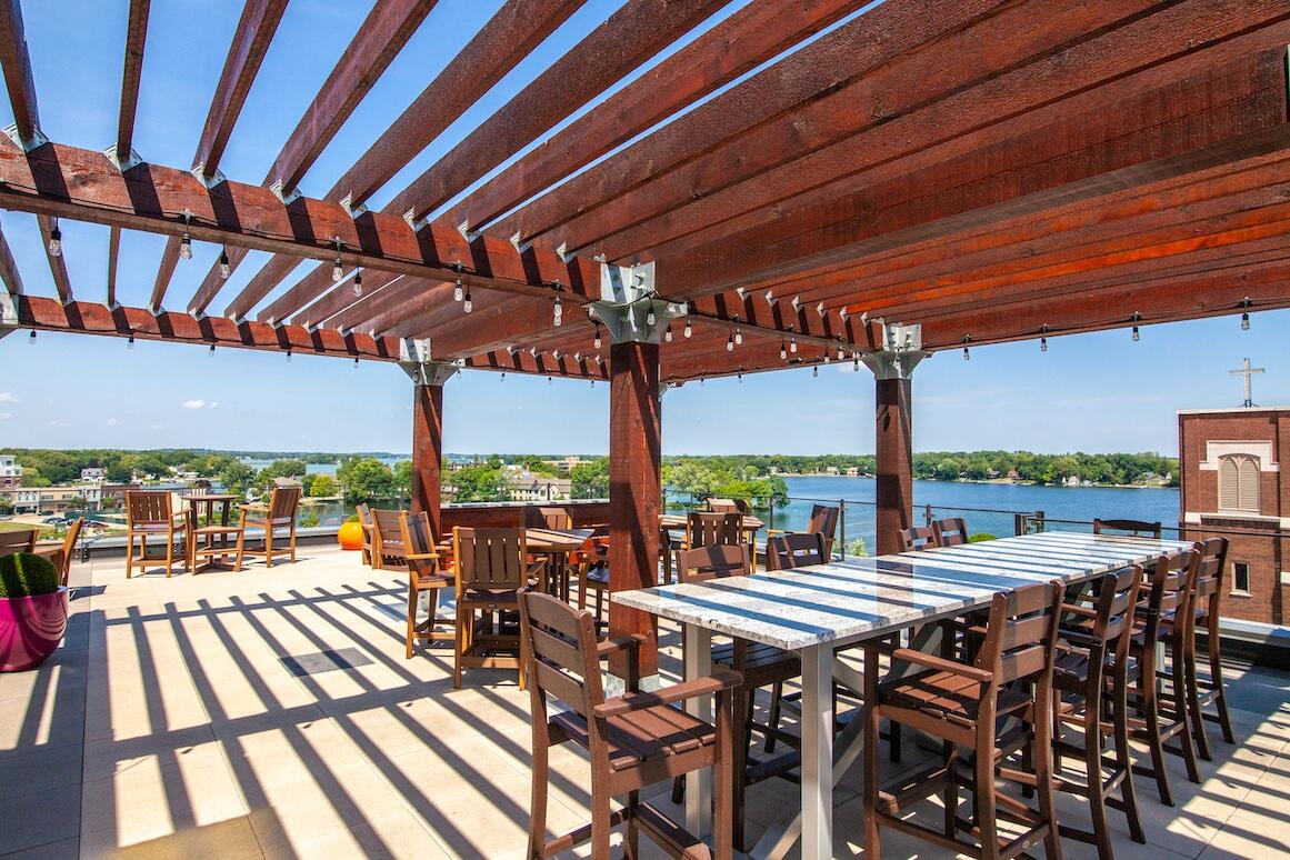 Oconomowoc, Wisconsin, 53066, United States, 1 Bedroom Bedrooms, ,2 BathroomsBathrooms,Residential,For Sale,1819550