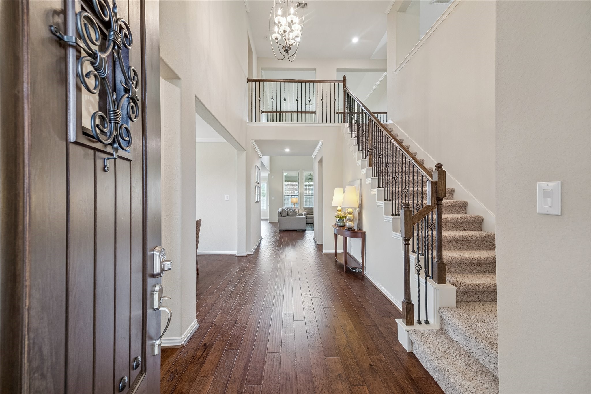  6228 Watford Drive - 物件實景