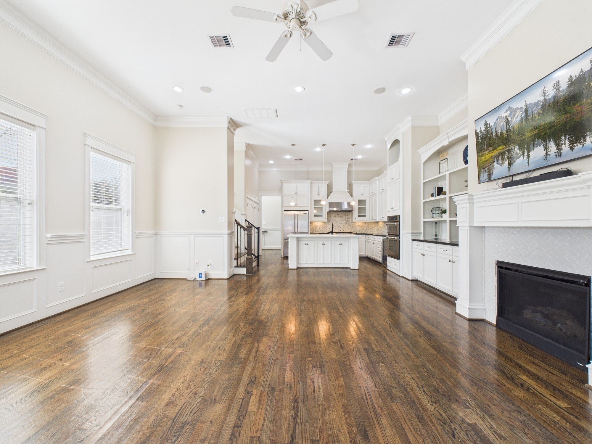 Houston, Texas, 77007, United States, 3 Bedrooms Bedrooms, ,4 BathroomsBathrooms,Residential,For Sale,1990777