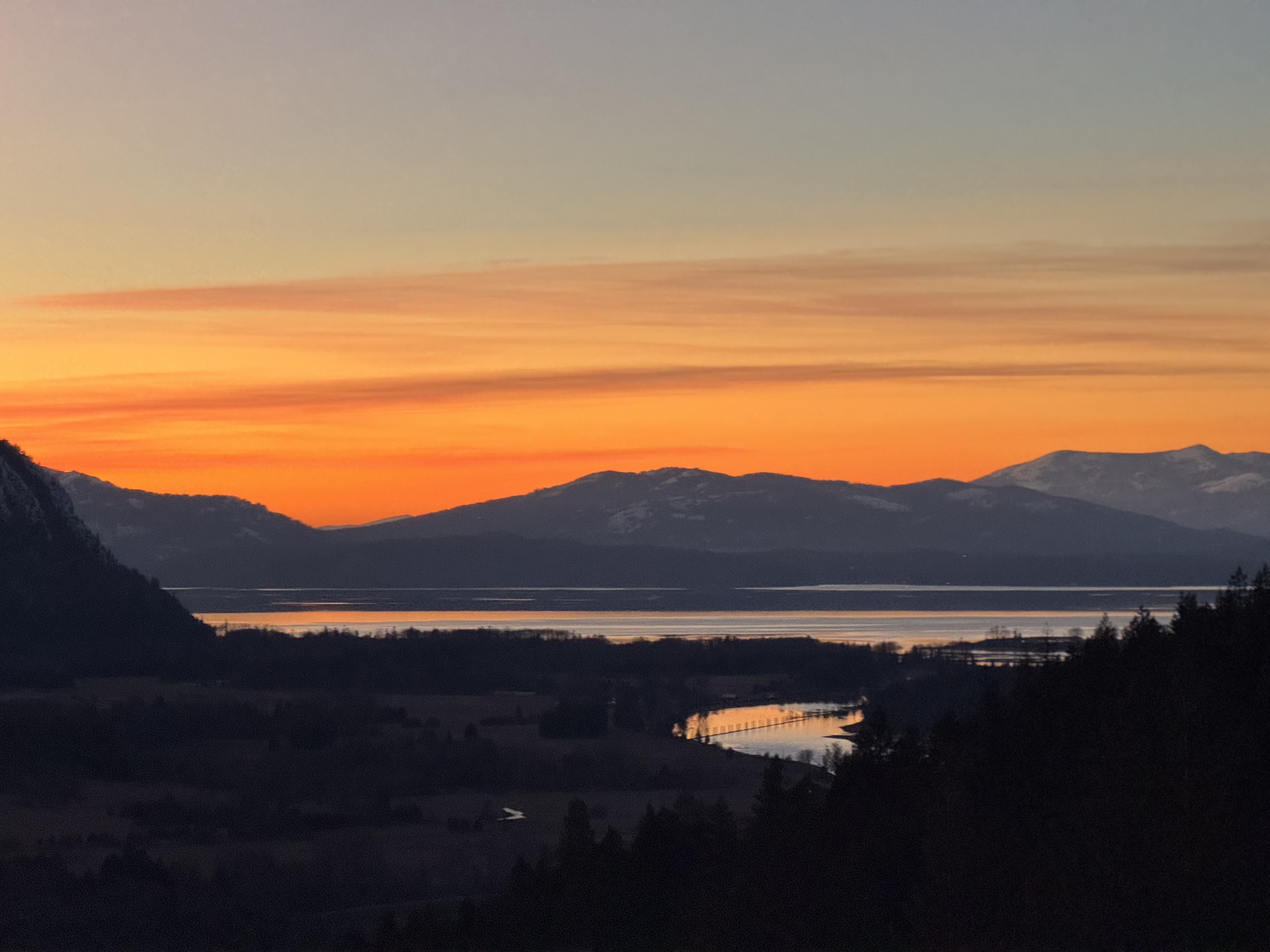 Clark Fork, Idaho, 83811, United States, 3 Bedrooms Bedrooms, ,2 BathroomsBathrooms,Residential,For Sale,1975167