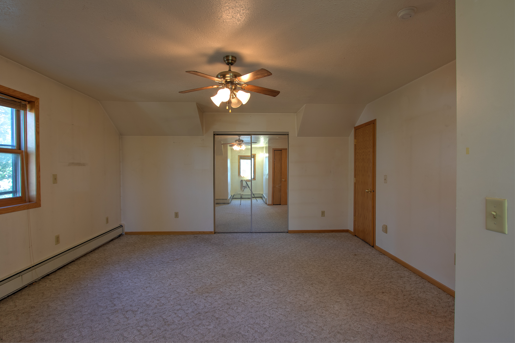 Mora, Minnesota, 55051, United States, 3 Bedrooms Bedrooms, ,3 BathroomsBathrooms,Residential,For Sale,1981190