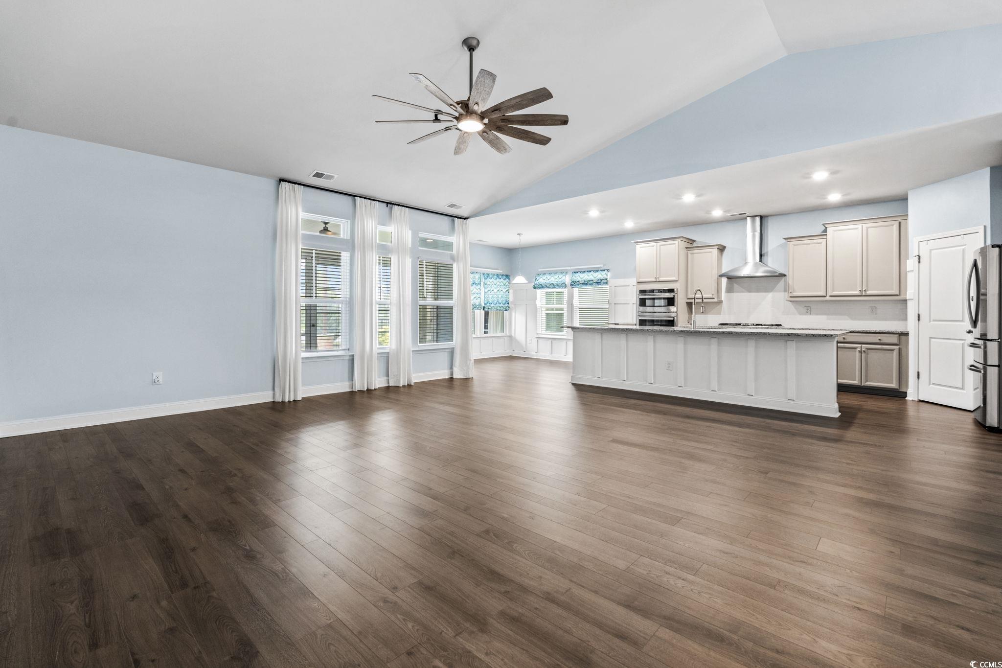 Myrtle Beach, South Carolina, 29577, United States, 3 Bedrooms Bedrooms, ,2 BathroomsBathrooms,Residential,For Sale,1914356
