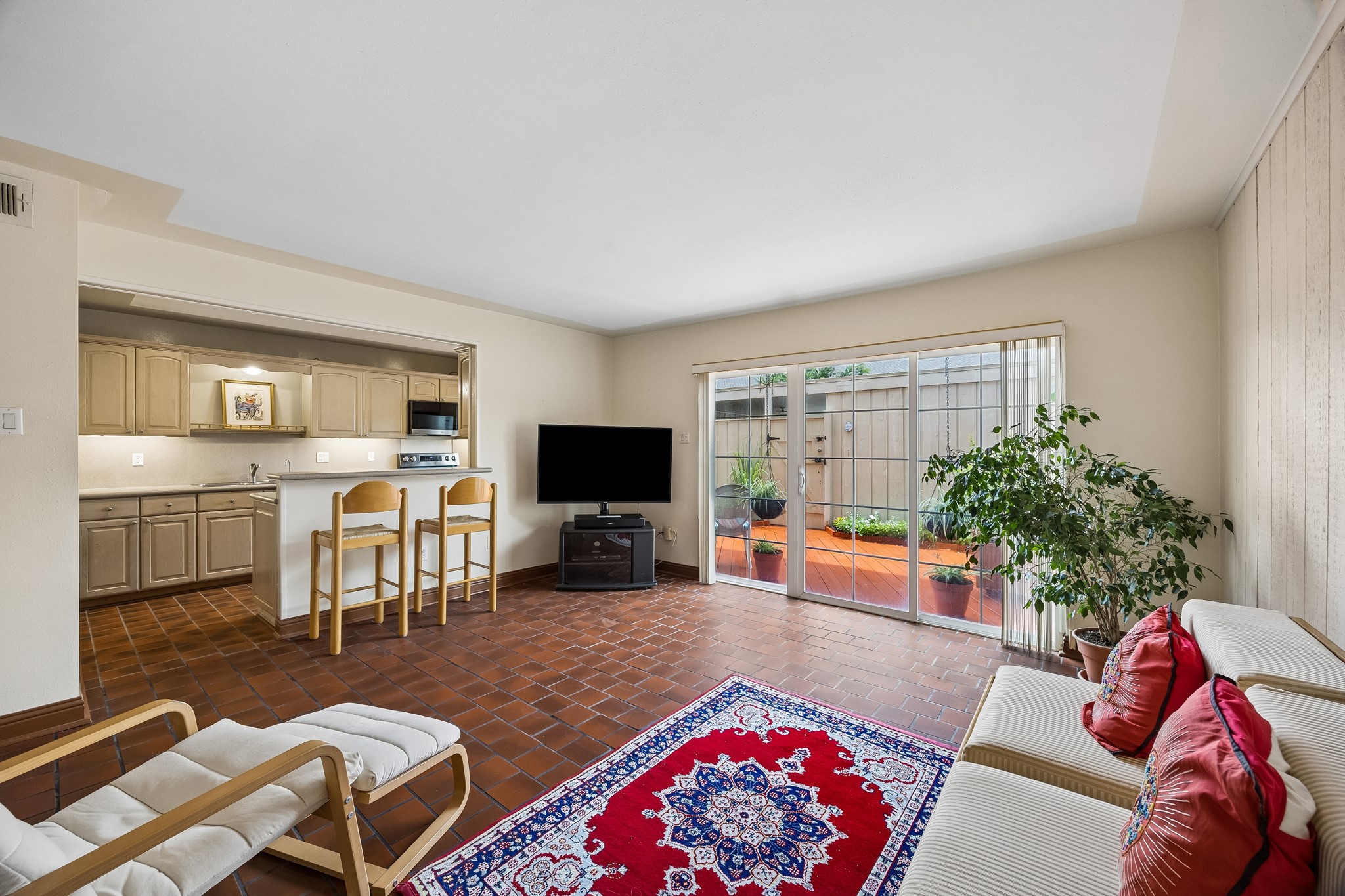  5851 Doliver Drive #22 - 物件實景