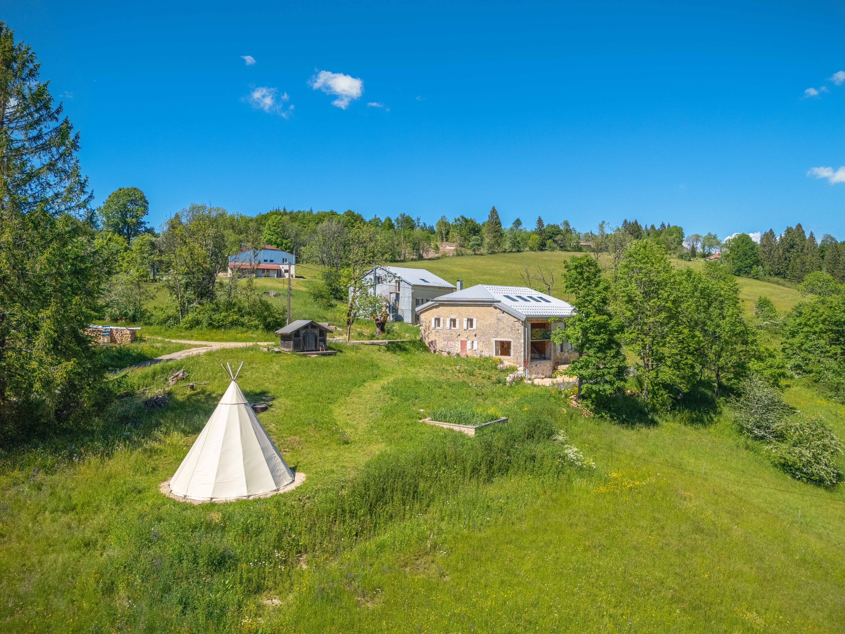  Amazing renovated farmhouse - 物件實景