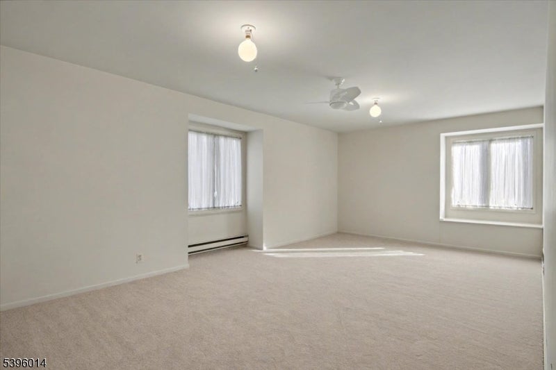 Clifton City, New Jersey, 07013, United States, 5 Bedrooms Bedrooms, ,4 BathroomsBathrooms,Residential,For Sale,1988596