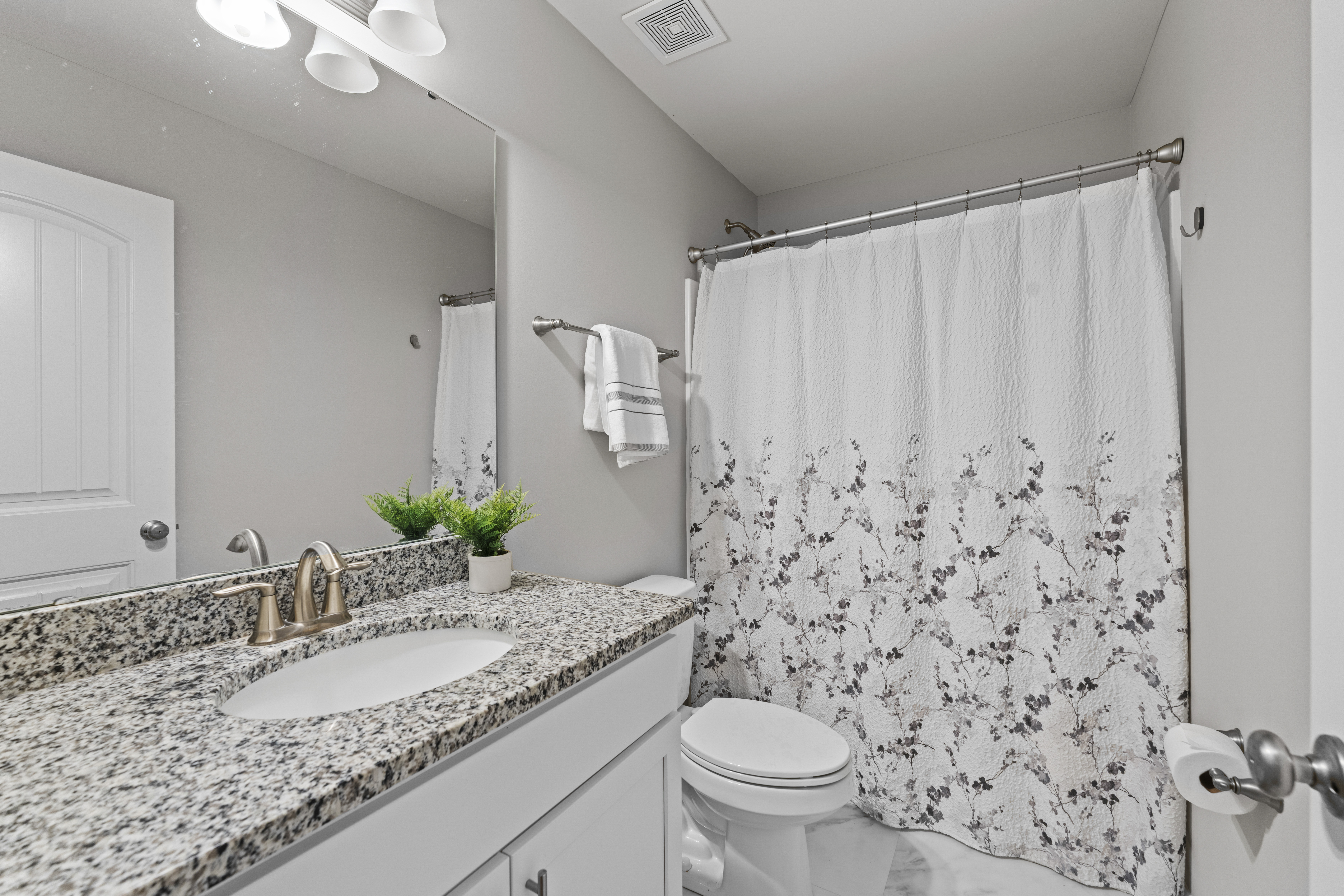  Spacious and Stylish Ranch Home in Wentzville’s Most Desirable Community - 物件實景