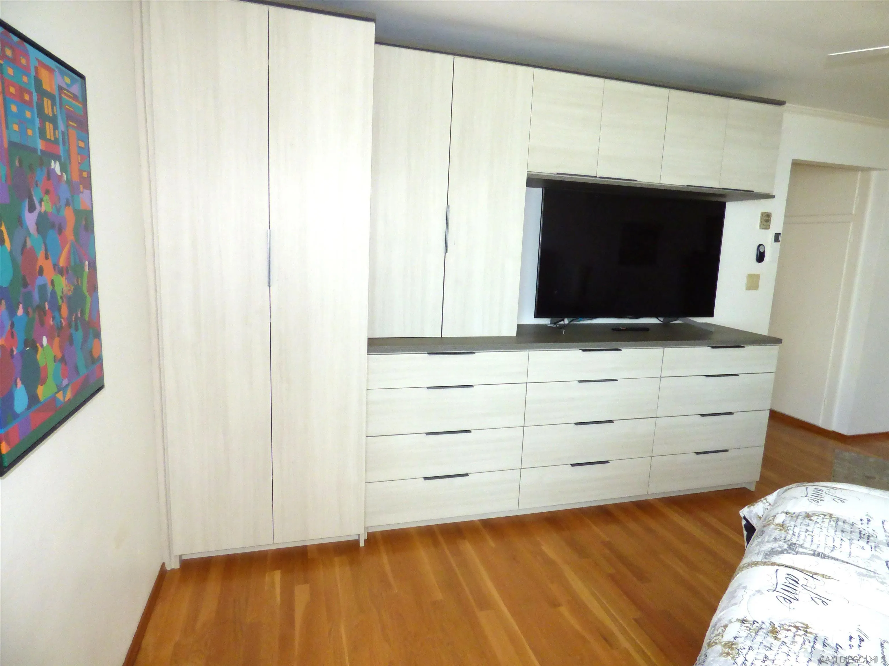 La Jolla, California, 92037, United States, 2 Bedrooms Bedrooms, ,2 BathroomsBathrooms,Residential,For Sale,1985543