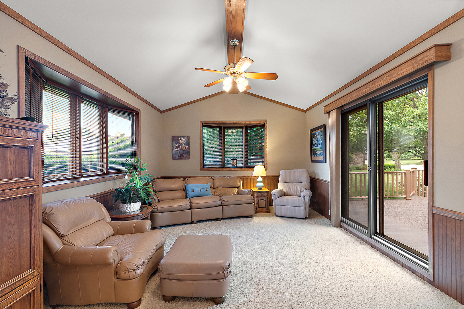 Orland Park, Illinois, 60462, United States, 4 Bedrooms Bedrooms, ,3 BathroomsBathrooms,Residential,For Sale,1865002