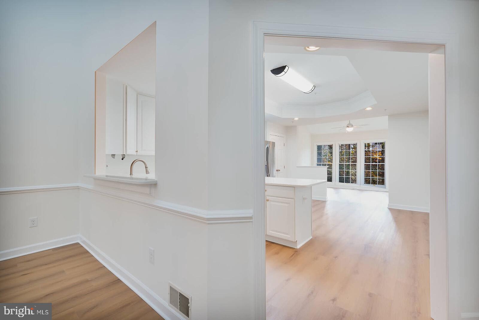 Edgewater, Maryland, 21037, United States, 3 Bedrooms Bedrooms, ,3 BathroomsBathrooms,Residential,For Sale,1998056